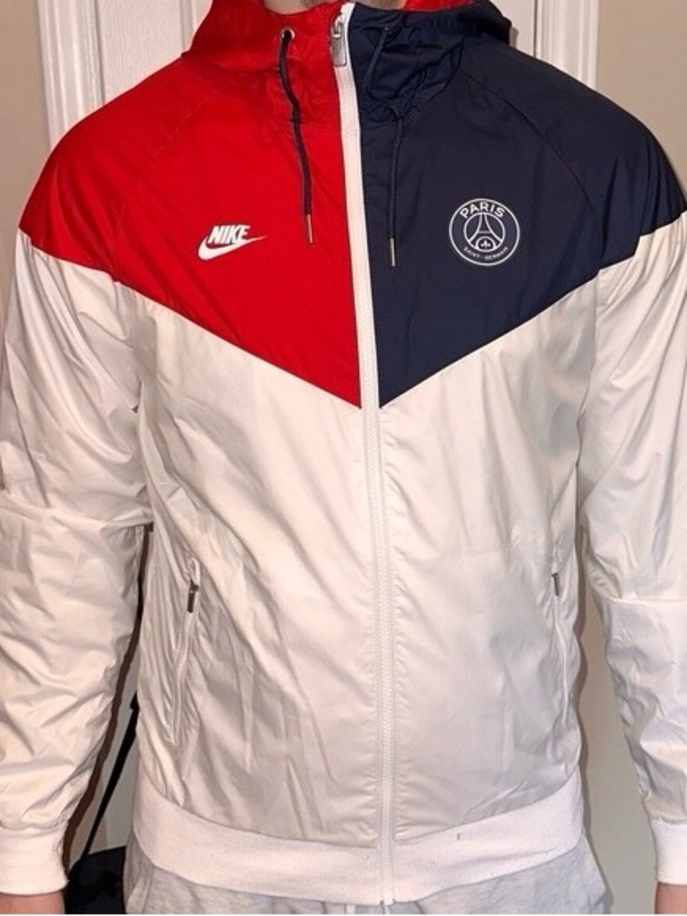 🆕 Rare Nike Soccer Jacket Men’s Large White Red Navy Paris Saint-Germain